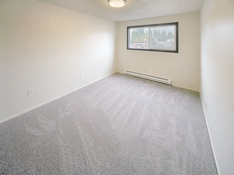 4807 Vesper Dr — Photo 6