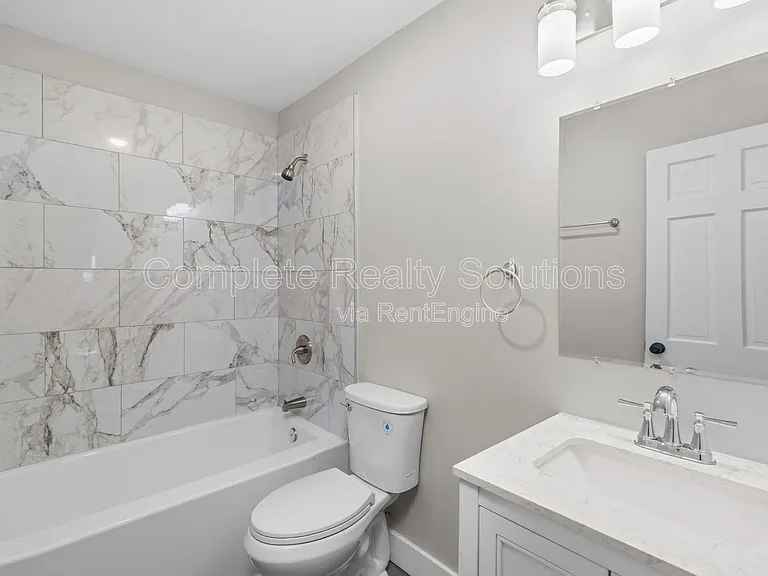 2056 Coleridge Dr — Photo 27