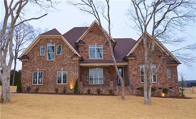1st image of 302 Ledgewood Dr #18