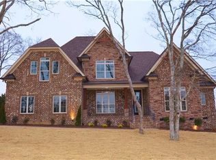 302 Ledgewood Dr #18, Lebanon, TN 37087