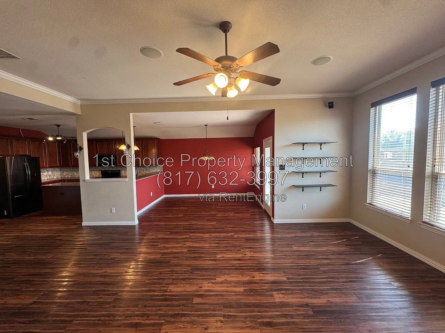 3 bed, 2.0 bath, 1970 sqft, $2,300 — Photo 2