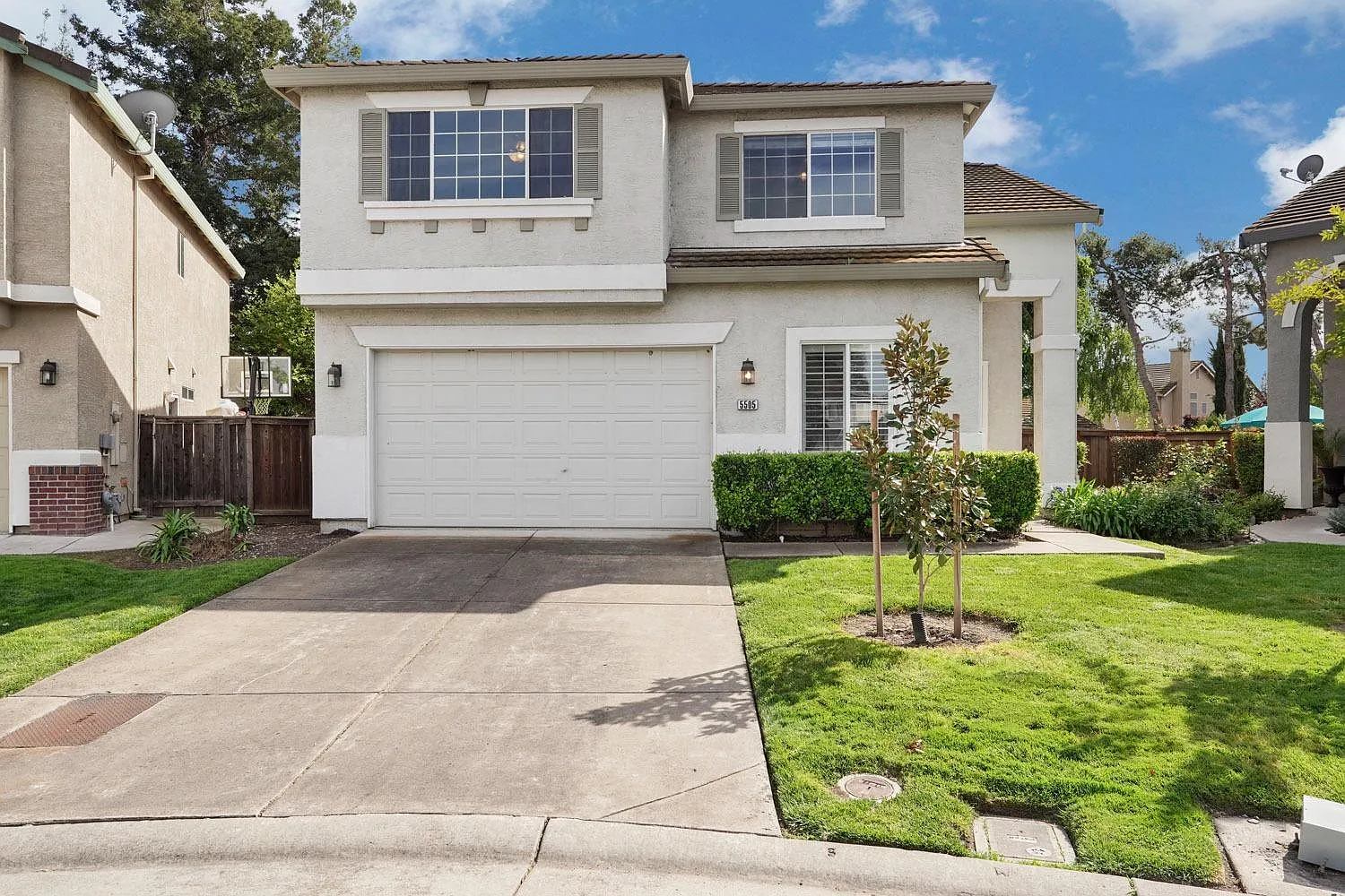 5505 Brook Falls Ct photo 1