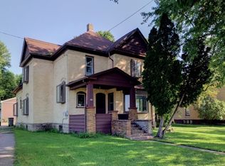 222 W Main St, Clintonville, WI 54929