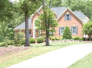 2554 Mountain Lake Rd, Asheboro, NC 27205