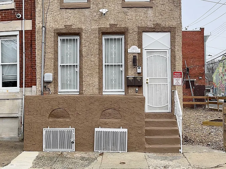 2403 N Park Ave #A/B — Photo 10