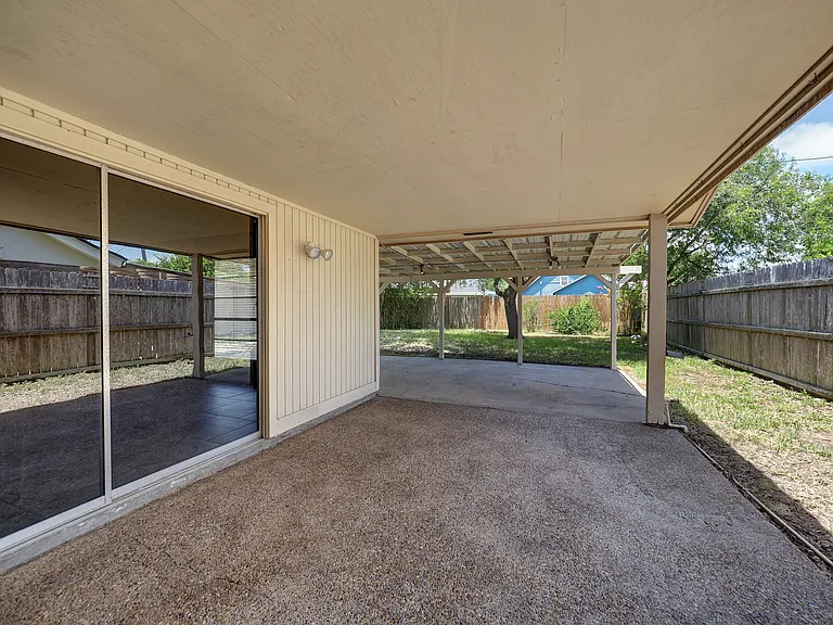 307 San Saba Dr — Photo 18