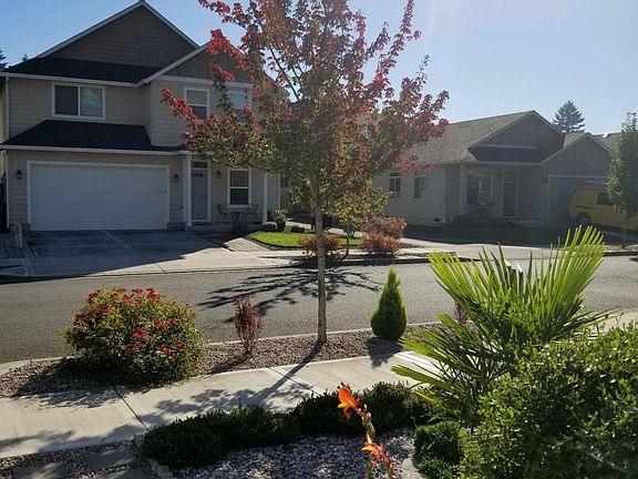 2nd image of 3120 NE 120th Ct