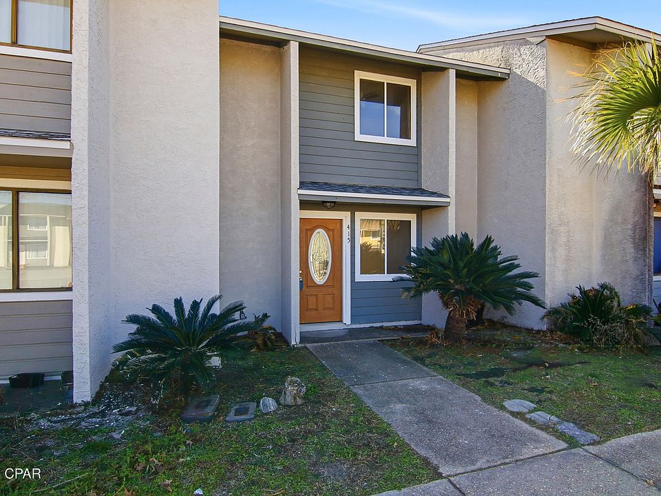 1st image of 415 Venetian Way