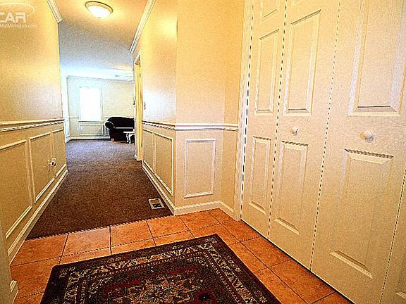 5th image of 11194 Woodhaven