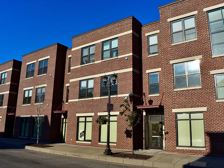 Winnipeg Apartments — Photo 24
