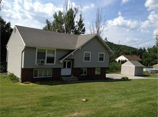 5 Timothy Ln, Vernon, NJ 07462