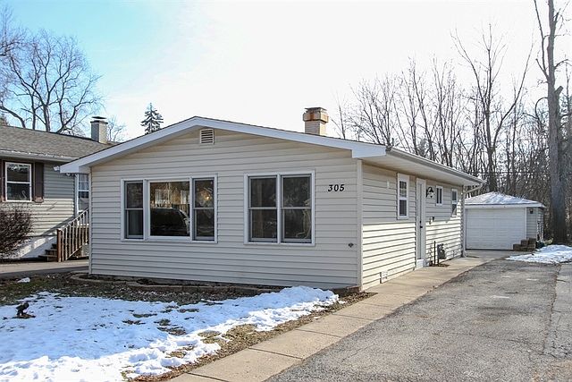 1st image of 305 Wildwood Dr