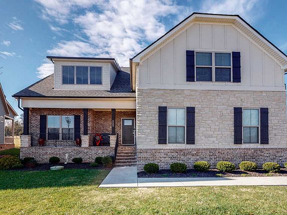 2nd image of 116 Carrick Ct