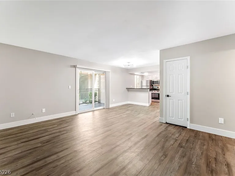 5317 Indian River Dr #295 — Photo 4