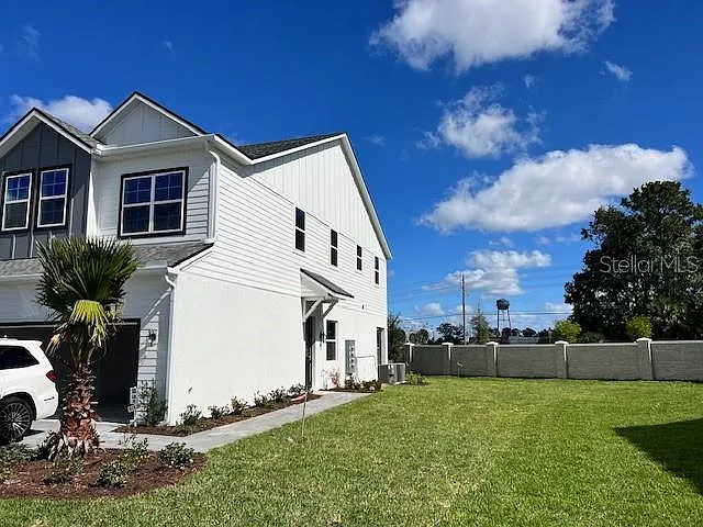 Building Photo - Brookdale Ct