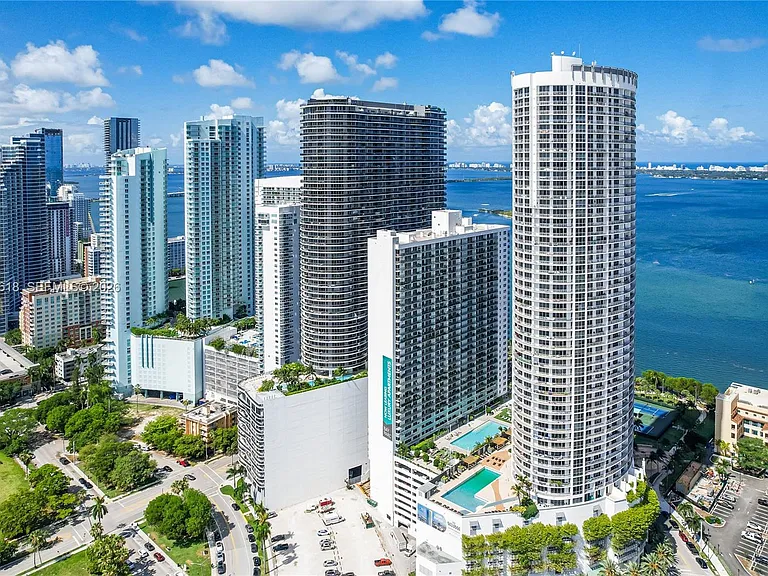 1750 N Bayshore Dr #5310 — Photo 34