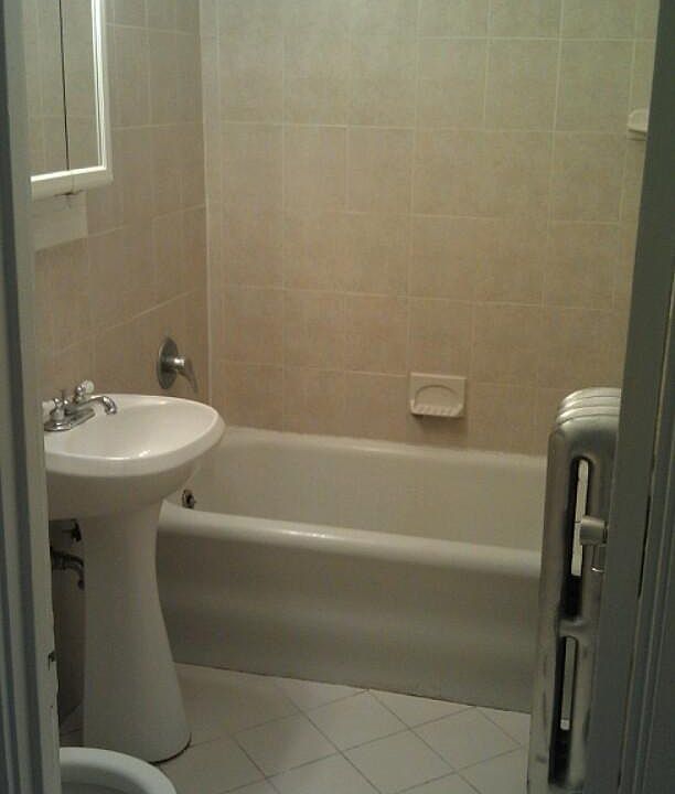 2nd image of 12463 Cedar Rd APT A