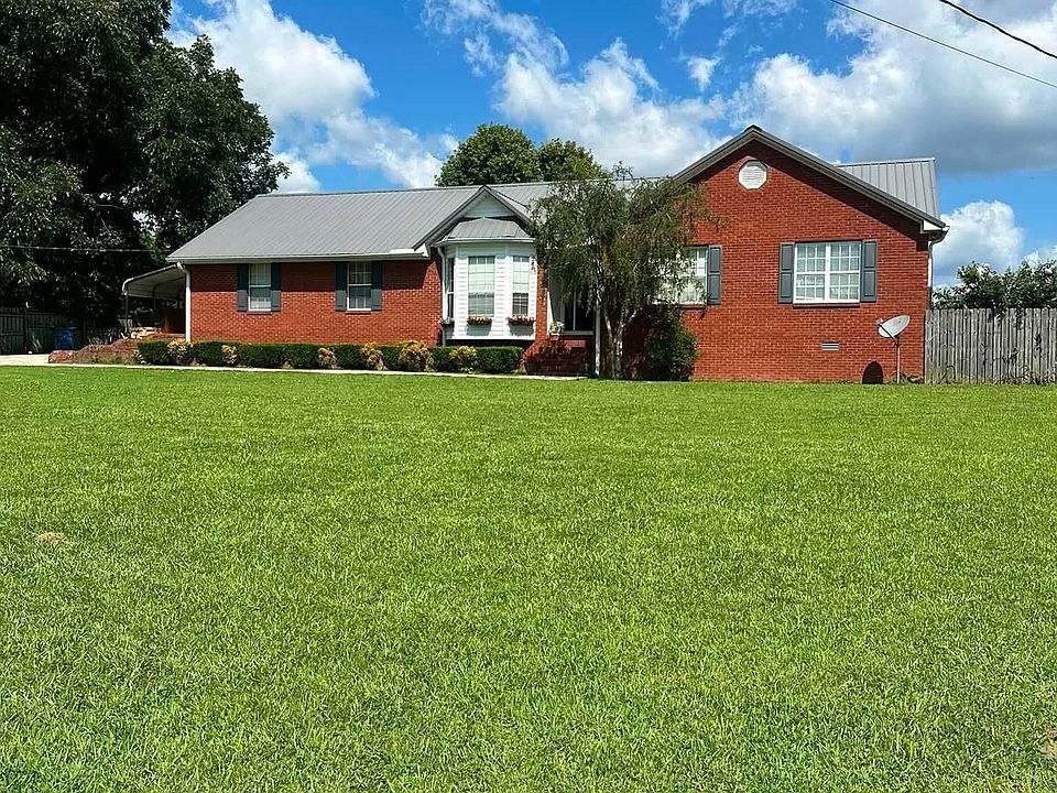 1st image of 12 Moore Rd