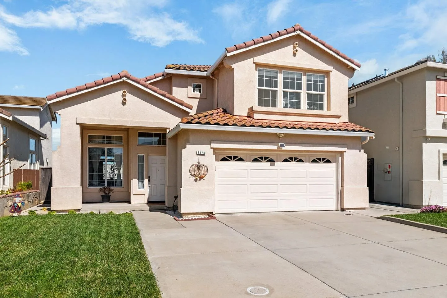 5875 Carmel Way photo 1