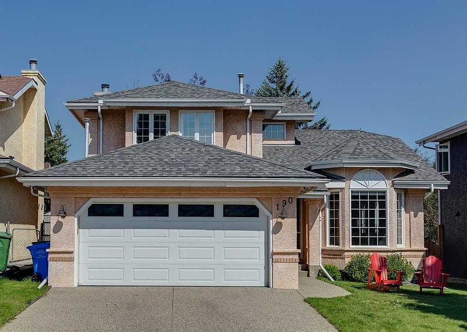 1st image of 190 Mount Robson Close SE