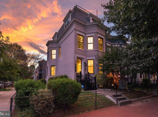 900 11th St SE #1, Washington, DC 20002