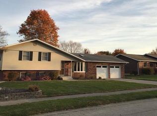 304 E Santa Maria Ave, Effingham, IL 62401