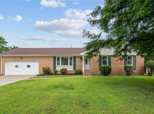 1158 Sharon Dr, Chesapeake, VA 23320