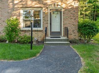 174 Williamsburg Ct, Albany, NY 12203