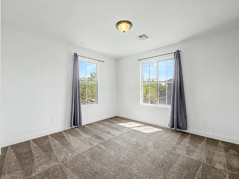 20515 W Maiden Ln — Photo 28