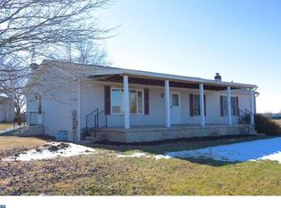 587 E Rehrersburg Rd, Bethel, PA 19507