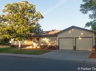 690-690 Poplar Ave, Manteca, CA 95336