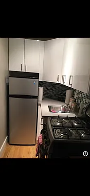 Rented by Downtown Realty Group LTD | media 10