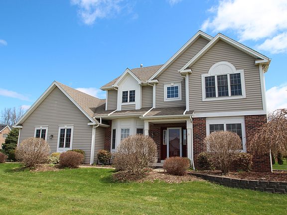 2nd image of 17 Cadence Ct
