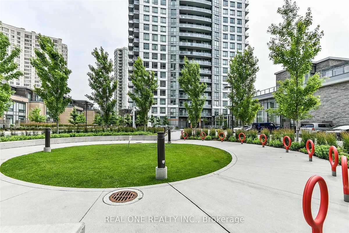 Building Photo - 195 Bonis Ave #203