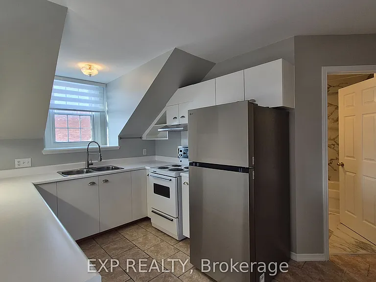 98 Mill St #5 — Photo 5