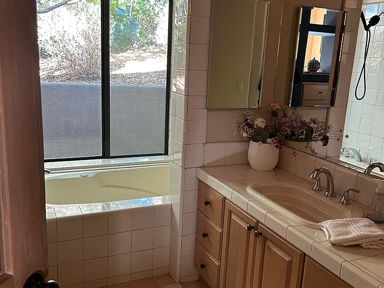 Quail Meadows Dr — Photo 18