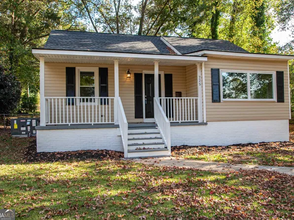225 R St NW, Thomaston, GA 30286
