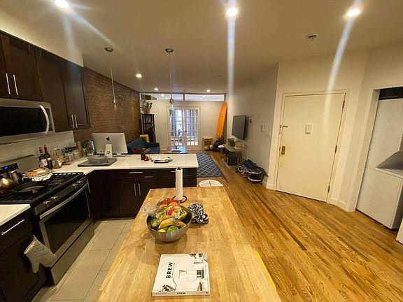 4th image of 1215 Bedford Ave #3
