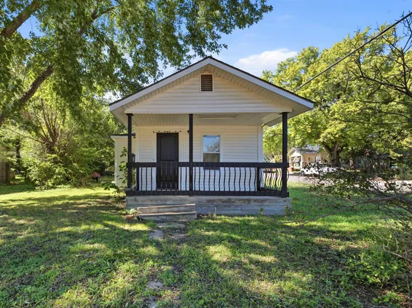 1159 Ada St, Augusta, KS 67010