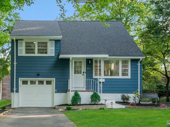 902 Best Ct, Ridgewood, NJ 07450