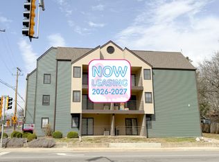 104 N Lincoln, Urbana, IL 61801