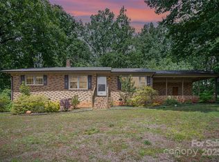 2631 Ivey Church Rd, Lincolnton, NC 28092