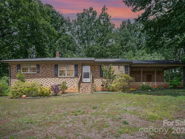 2631 Ivey Church Rd, Lincolnton, NC 28092
