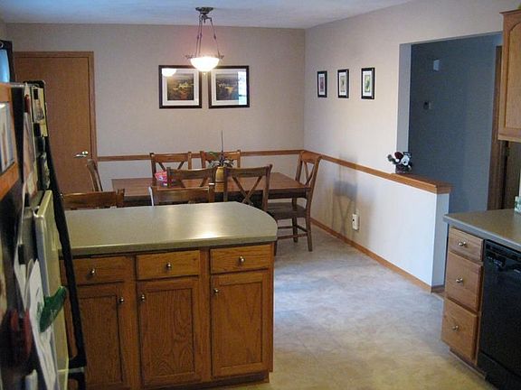 Open kitchen/dining area