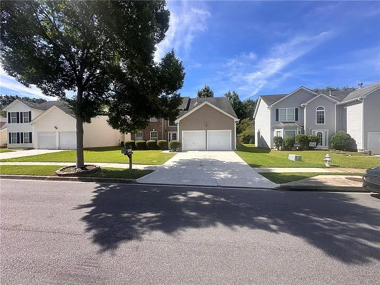 4935 Notting Glen Ln — Photo 3