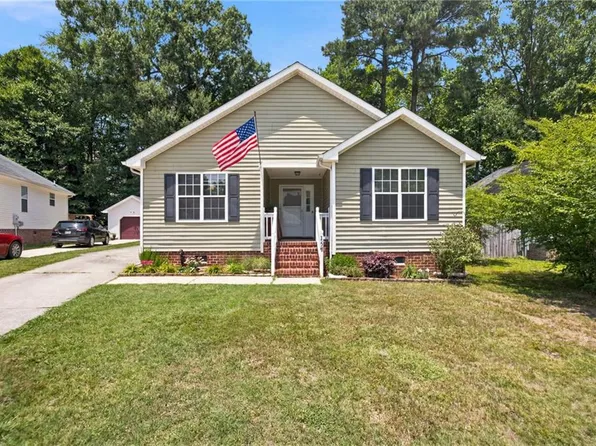 118 Kristen Ln, Suffolk, VA 23434