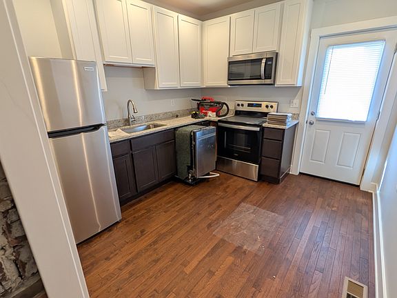 4th image of 1095 Mount Pleasant Ave