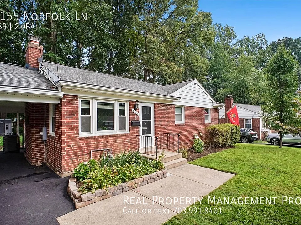 3155 Norfolk Ln
