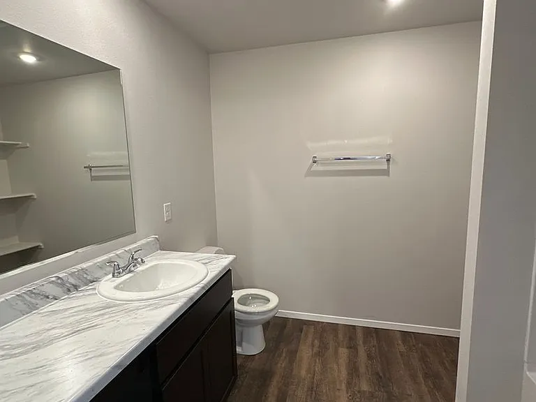 8307 E Queens St — Photo 19