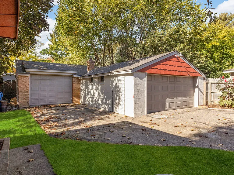 10820 Harrison Ave S — Photo 26